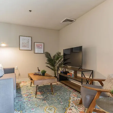 Comfortable 2BD Suite Just Outside DC